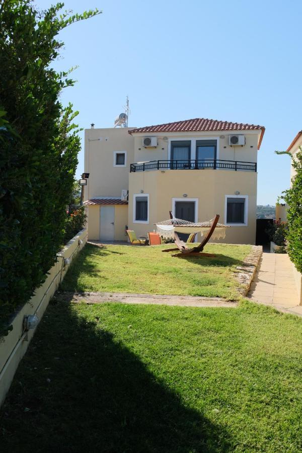 Sunny Hideaway Residence Close To The Nature Argoulidhes Экстерьер фото
