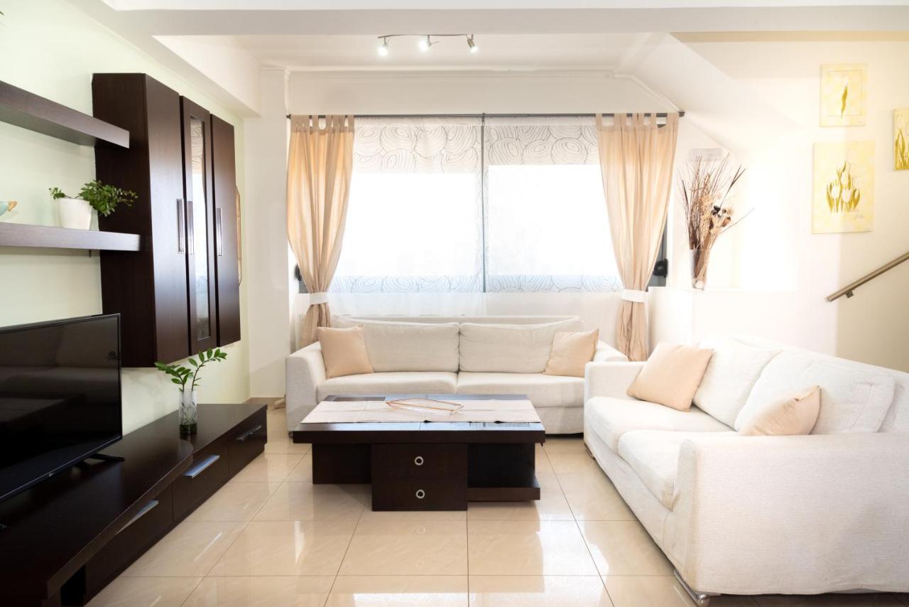 Sunny Hideaway Residence Close To The Nature Argoulidhes Экстерьер фото